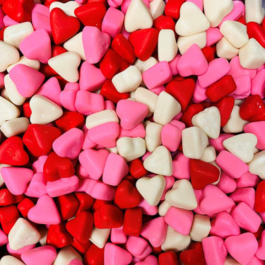 Zachary Valentine Large Mello Creme Hearts 1 lb 